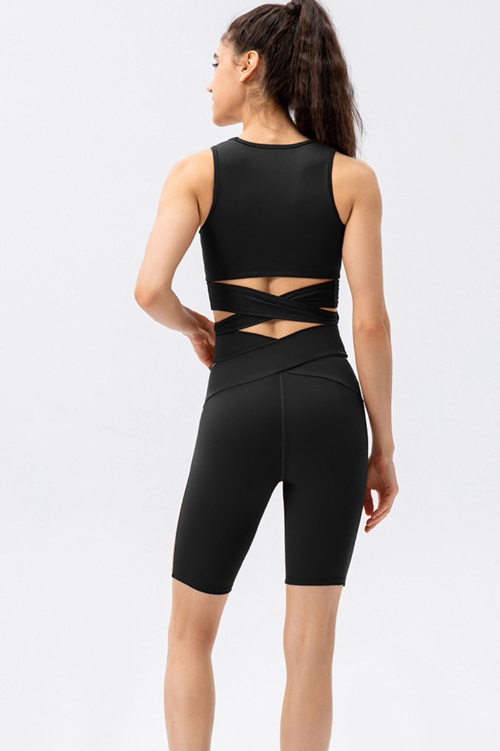 Crisscross Waistband Slim Fit Sports Shorts