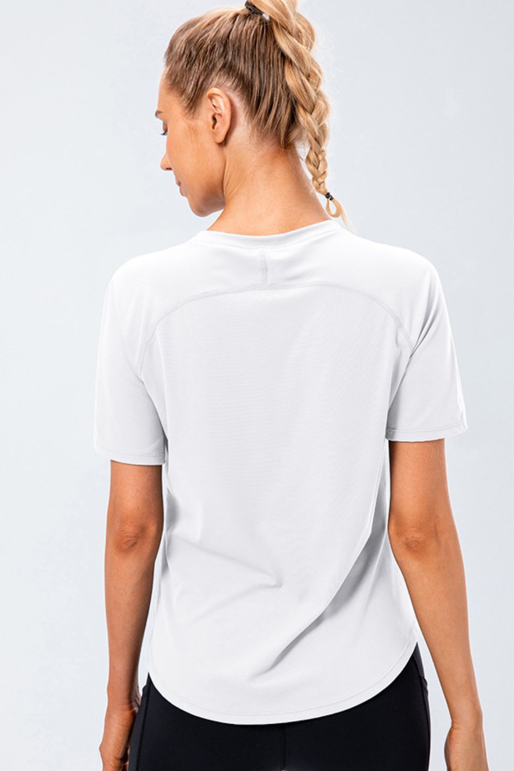 Round Neck Raglan Sleeve Active Tee