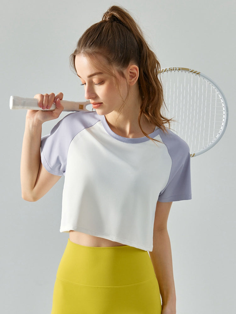 Round Neck Raglan Sleeve Cropped Sports Top